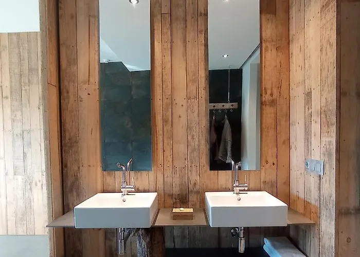 리조트 Balneario De Calabor