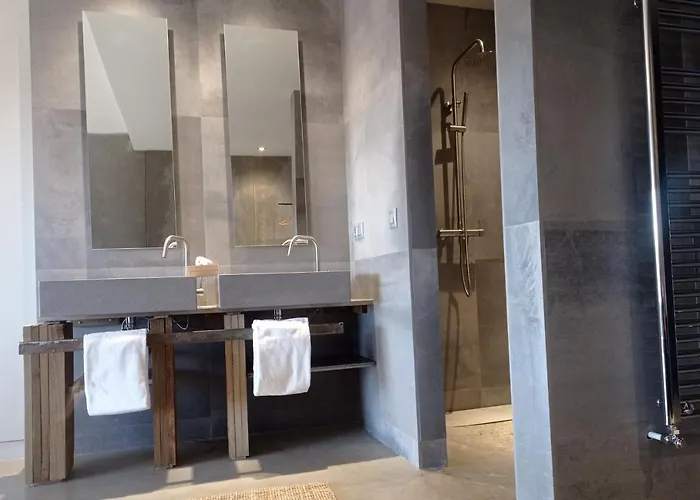 Balneario De 리조트 *